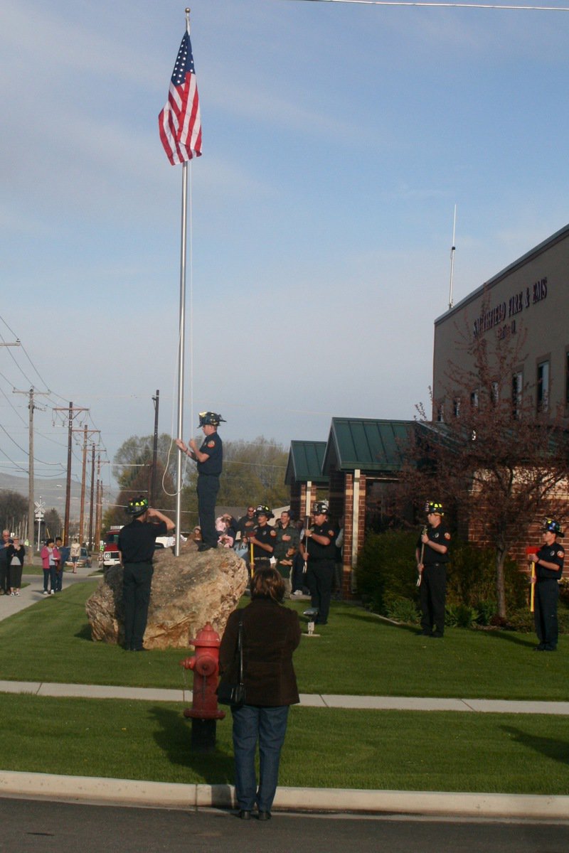 Image: Raising the flag