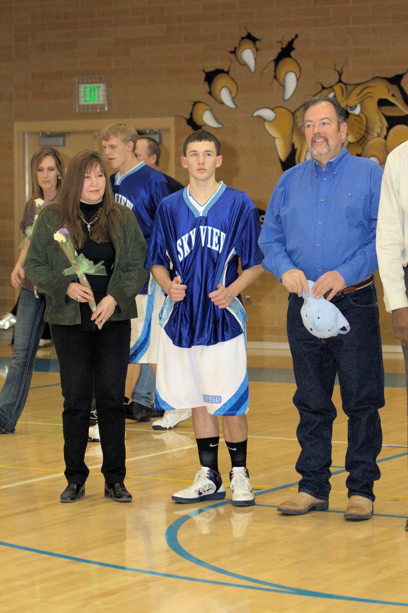 Image: Senior night with parents — Anthony Israelson (#4)