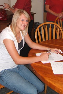 Image: Amy Andrus — Amy signing her letter of intent for Metropolitan State College of Denver.