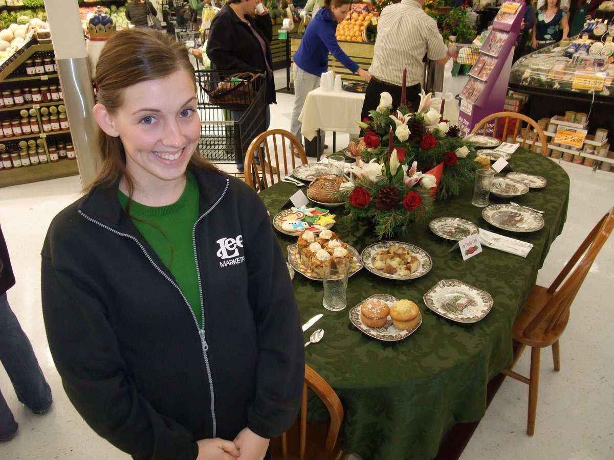 Image: Dinner is set — A holiday spread on display at Lee’s Marketplace Holiday Food Show.