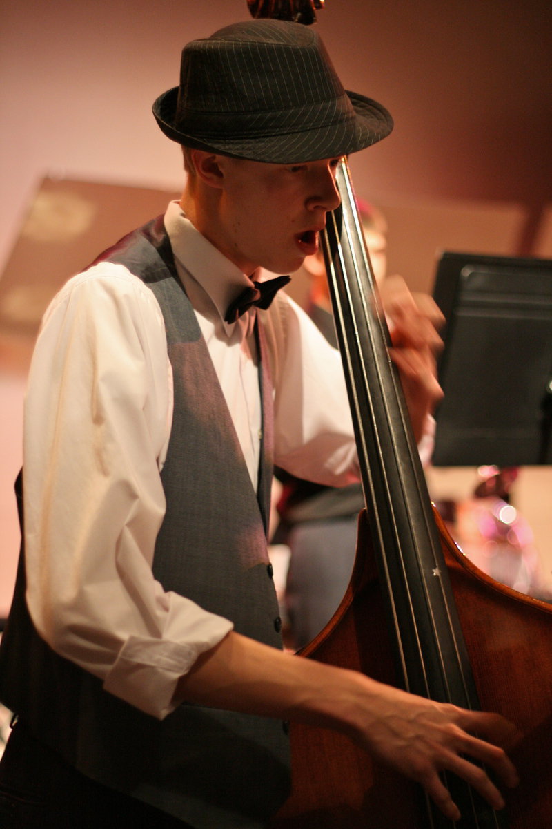 Image: Upright bass