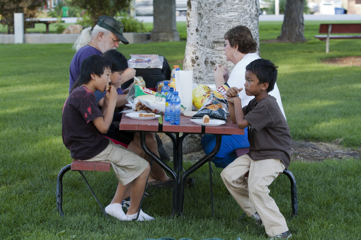 Image: This family had a dinner show on Saturday.